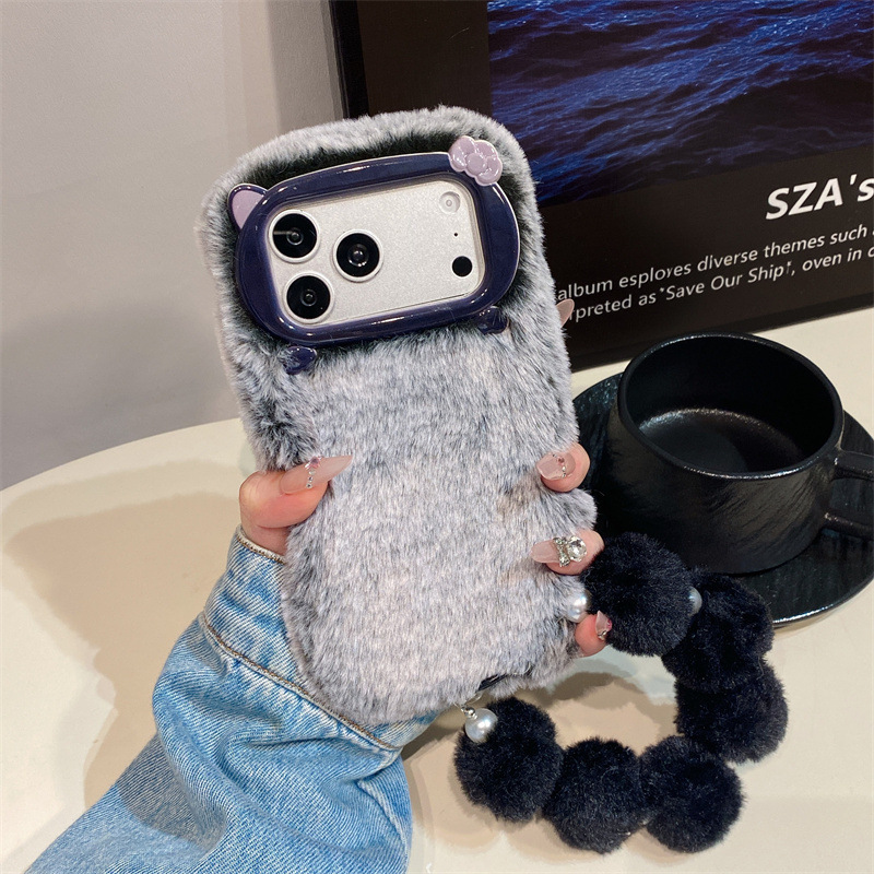 Luxury Solid Colors Furry Plus - đánh giá và giá Apple Iphone 15 Pro Max